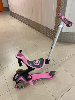 Triciclo Globber 3 ruedas rosa y negro