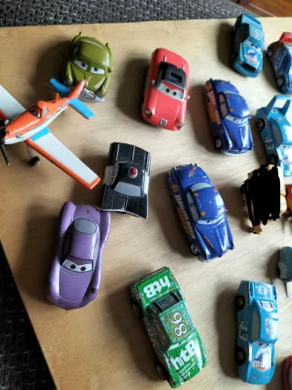 Coches de  Cars la unidad
