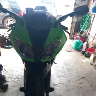 Kawasaki ZX10R 2008 - Extras Ohlins, Brembo