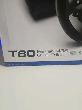 Volante Thrustmaster Ferrari in perfette condizioni