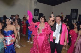 Bata novia gitana con todos los Complementos