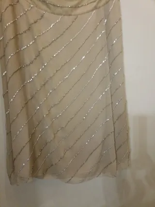 Conjunto fiesta top y falda beige/dorado