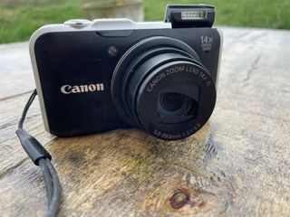 Cámara Canon PowerShot SX230 HS + Accesorios