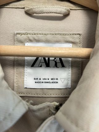 Chaqueta Zara Beige