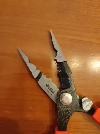 Alicates multifunción LAOA