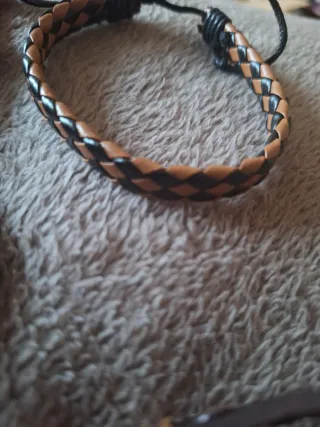 Conjunto Reloj y 3 Pulseras Marrones