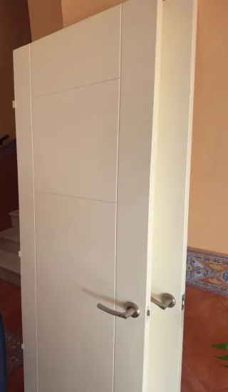 Puertas blancas de interior