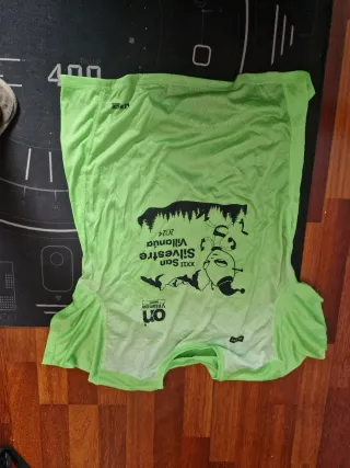 Camiseta técnica On verde