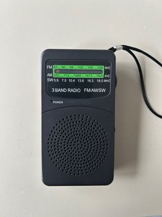 Radio Portátil Joudix TG-99 FM/AM/SW
