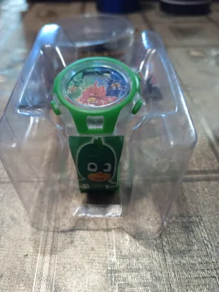 Reloj Loutty Spider y Caja Rana