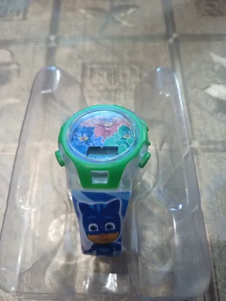 Reloj Loutty Spider y Caja Rana