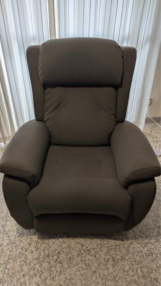 Sillón reclinable eléctrico gris