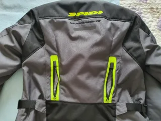 Chaqueta de moto SPIDI con protecciones