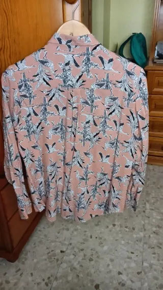 Camisa salmón estampada manga larga