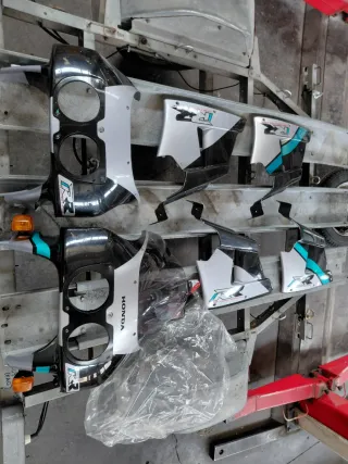 Carenados Honda CBR 400RR NC29