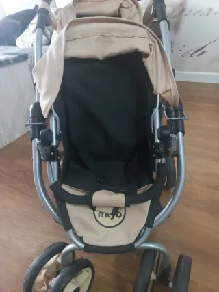 Carrito gemelar para muñecas MIYO