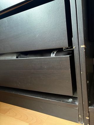 Vestidor modular negro y madera