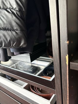 Vestidor modular negro y madera