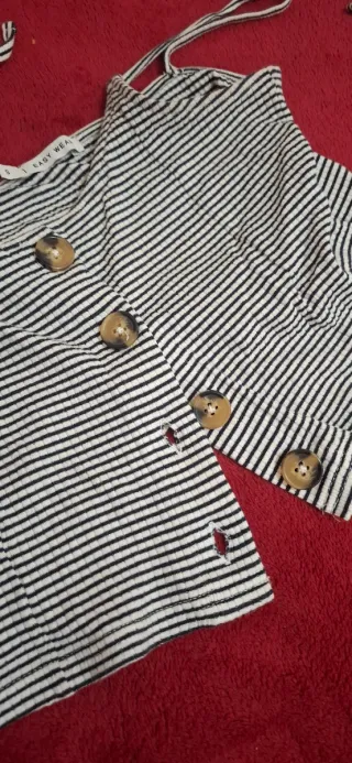 Top de tirantes a rayas