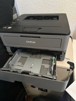 Impresora Brother Negra y Gris