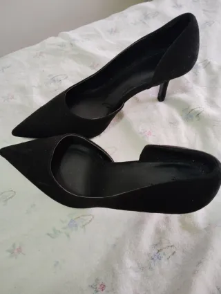 Zapatos de tacón negros