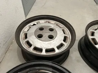 Llantas Nissan Bluebird