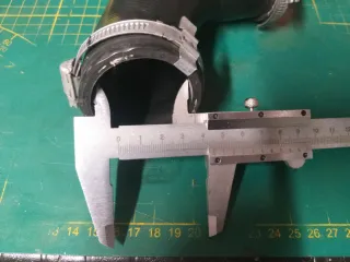 Manicotto radiatore auto