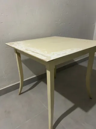 Mesa auxiliar 60x60 para restaurar