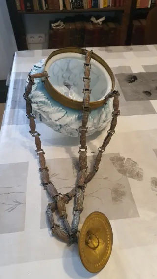 Lámpara Modernista.  ¡¡¡ Lanza Oferta !!!