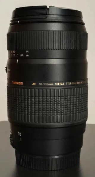 Tamron AF 70-300mm F/4-5.6 Di LD Macro