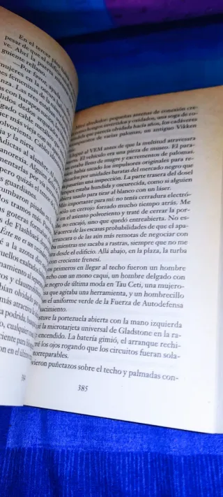 La Caida De Hyperion The Fall of Hyperion Spanish