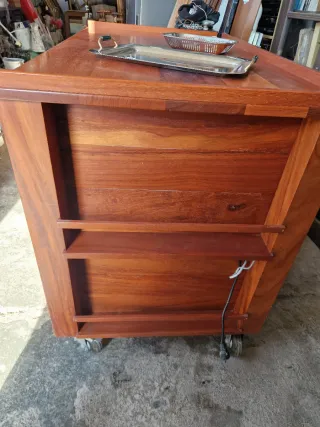 Mueble aparador camarera en madera tropical