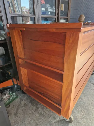 Mueble aparador camarera en madera tropical