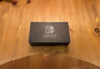 Nintendo Switch + Mando Pro + Dock + Cargador