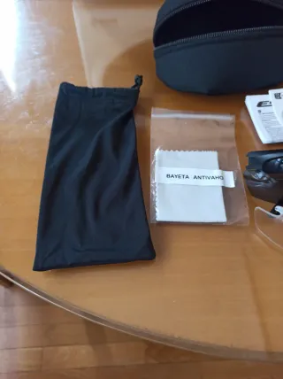 Gafas de sol con cristales intercambiables