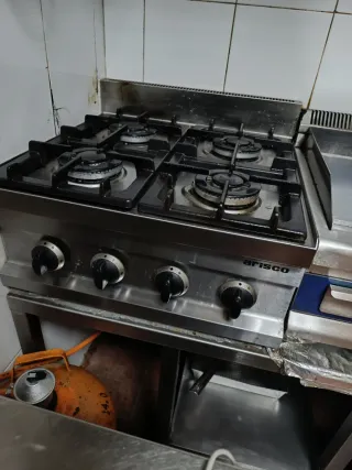 Maquinaria, mobiliario y vajilla de hostelería