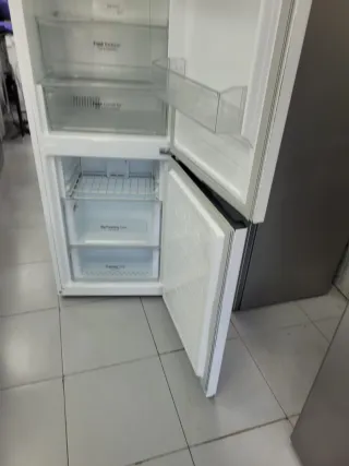 Nevera combi LG 2,cm garantía + transporte