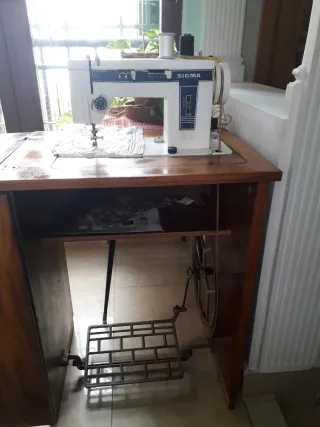 Máquina de coser Sigma 161
