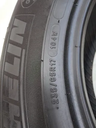 Neumáticos 235/65 R17