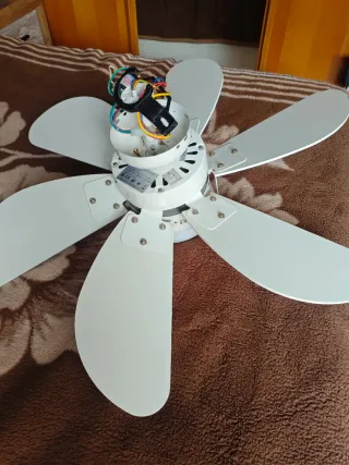 Lámpara Ventilador de Techo