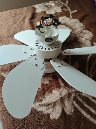 Lámpara Ventilador de Techo