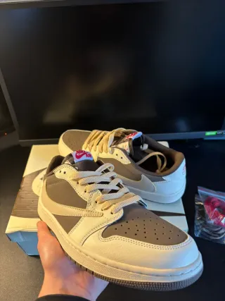Nike Travis Scott Dunk Low Tg 43