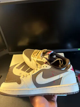 Nike Travis Scott Dunk Low Tg 43