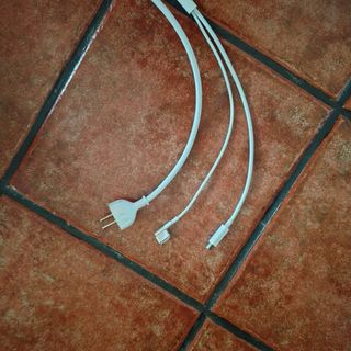 Apple Thunderbolt Display 27 Monitor plateado