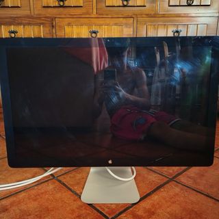 Apple Thunderbolt Display 27 Monitor plateado