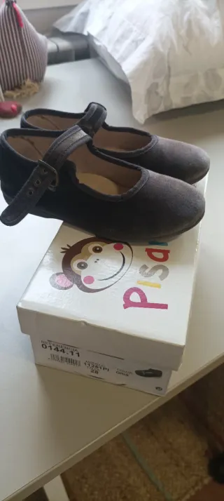 Merceditas Pisamonas terciopelo grises Talla 28