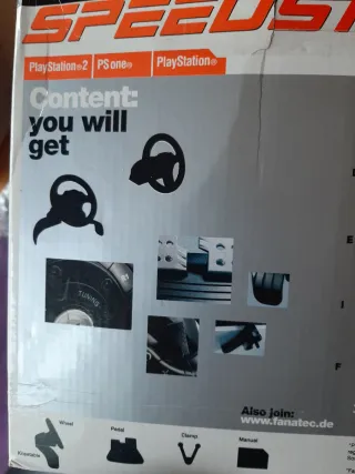 Volante Fanatec PS2 con pedales sin estrenar