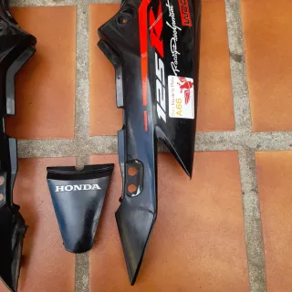 Tapas Laterales Honda CBR 125R