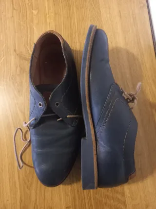 Zapatos de vestir cuero azul y marrón