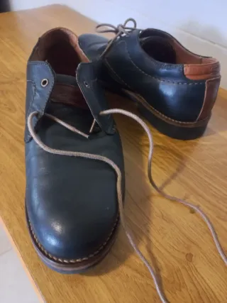 Zapatos de vestir cuero azul y marrón